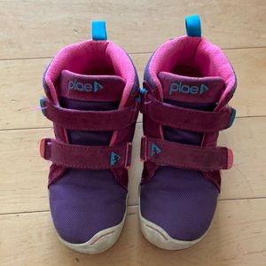 Girls Plae Max shoes size 12